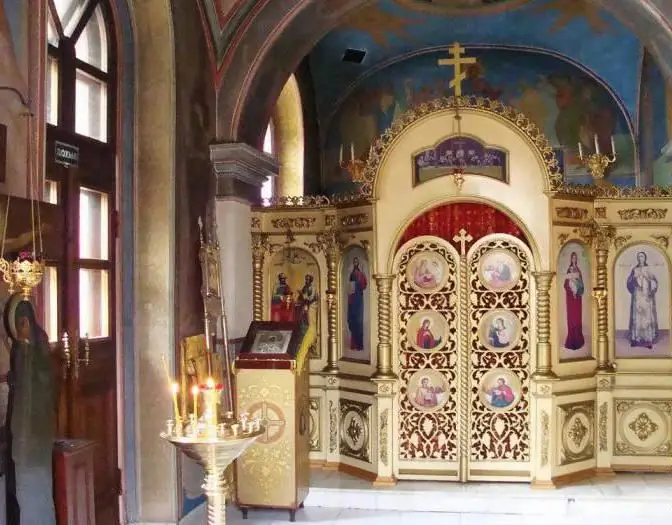 Kirche der Fürbitte der Muttergottes Pokrovskoe Streshnevo