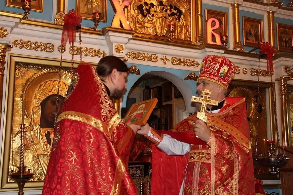 Sacerdotes de la Iglesia de San Jorge