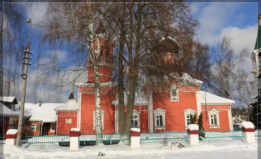 tempel het die ateïstiese moeilike tye oorleef