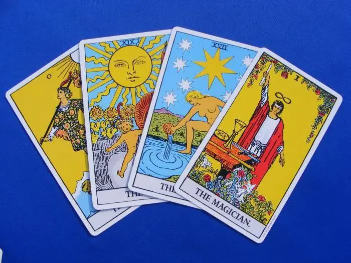 bói bài tarot cho tương lai gần