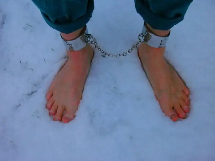 sonhar com os pés descalços na neve